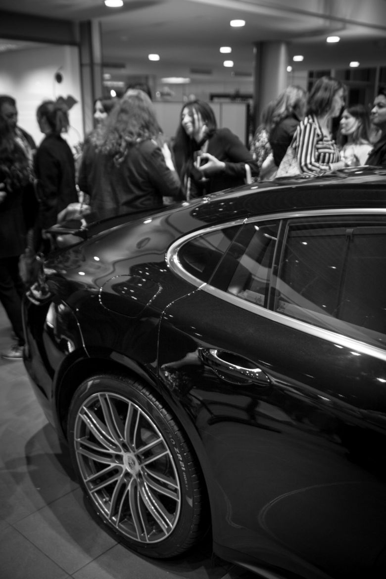 Porsche Tunisie accueille l'expo «Osons le Fer»