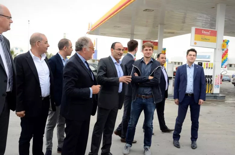 Premier atelier Volkswagen Express Service en partenariat avec Shell