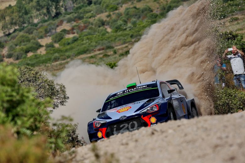 Rallye dItalie, Hyundai termine sur le podium