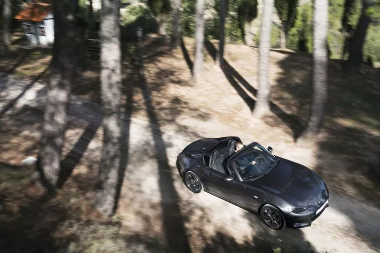 Mazda MX-5 RF 2017 - Economic Auto