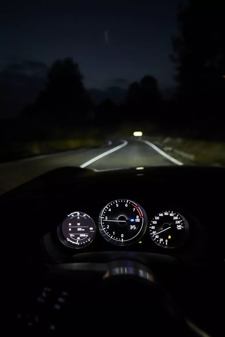 Mazda MX-5 RF - Economic Auto