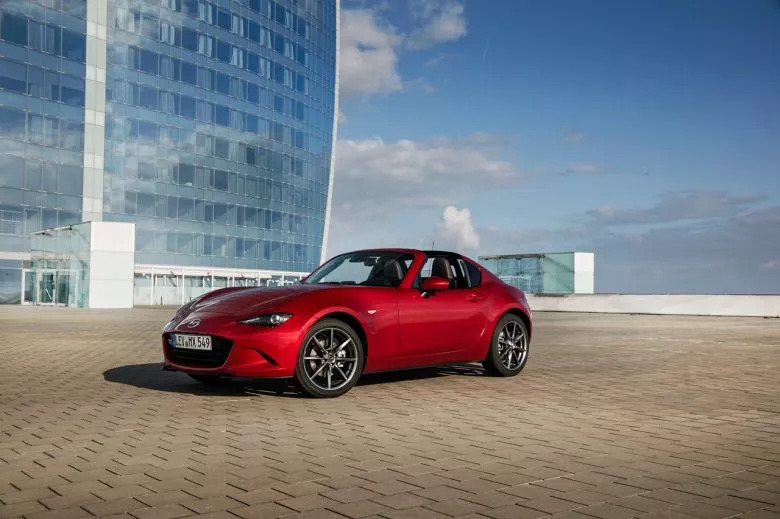 Mazda MX-5 RF - Economic Auto