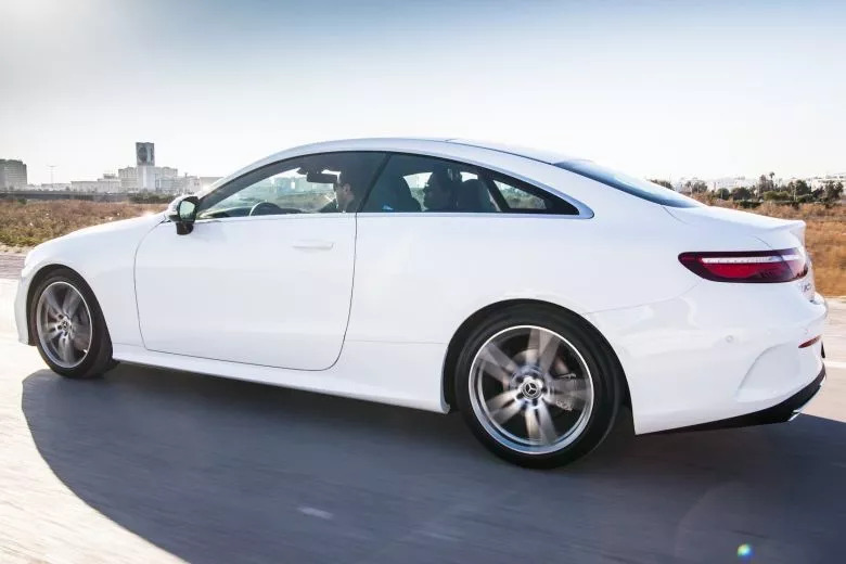 Essai Mercedes-Benz Classe E coupé AMG - Le Moteur S.A