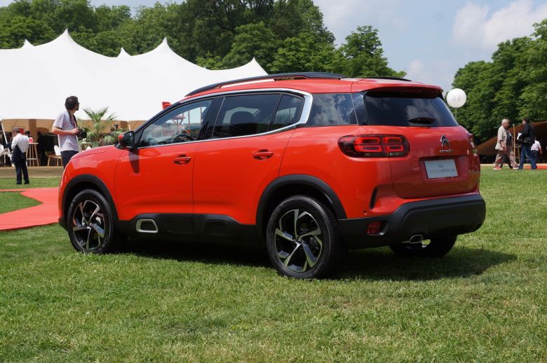 Citroën présente son SUV C5 Aircross à Paris