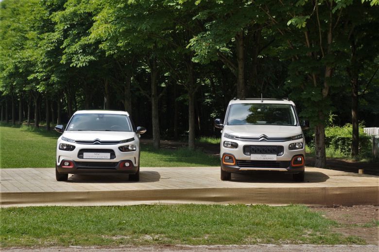 Citroën présente son SUV C5 Aircross à Paris
