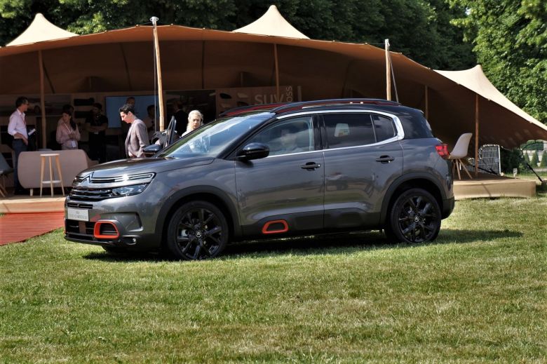 Citroën présente son SUV C5 Aircross à Paris