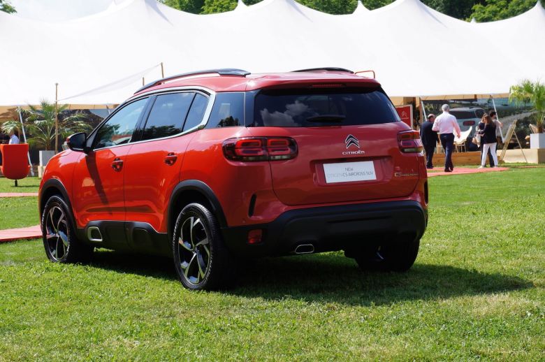 Citroën présente son SUV C5 Aircross à Paris