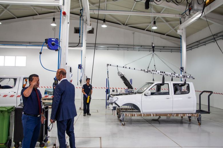 STAFIM et le Groupe PSA démarrent la production du PEUGEOT Pick Up en Tunisie