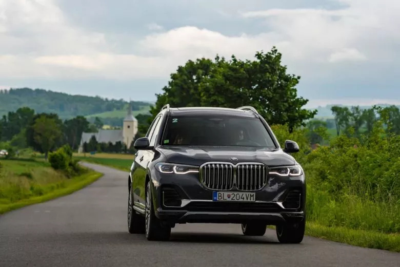 Essai BMW X7 en Grèce