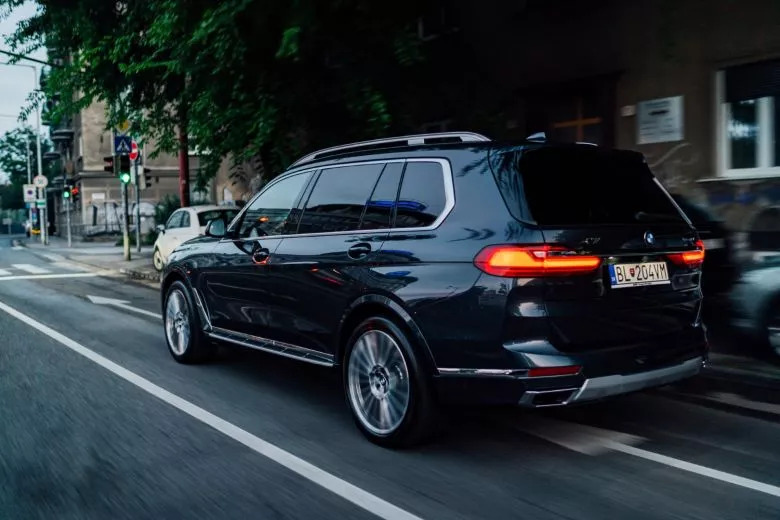 Essai BMW X7 en Grèce