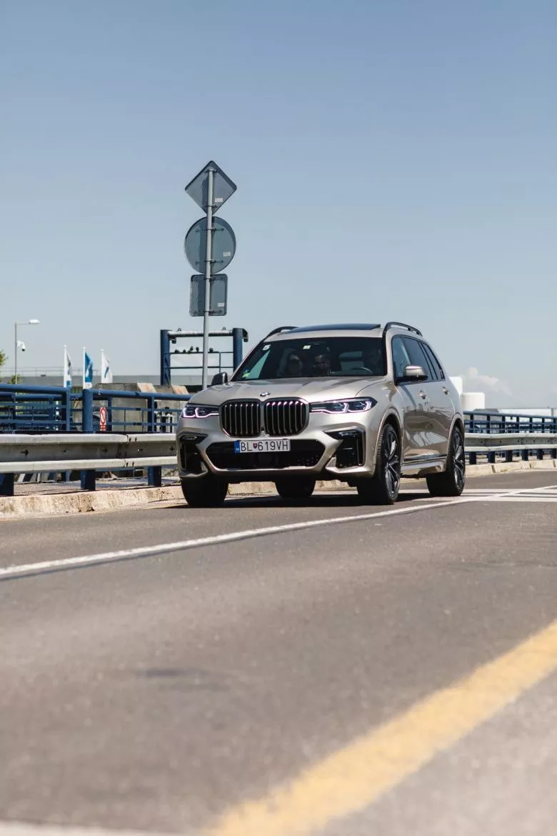 Essai BMW X7 en Grèce
