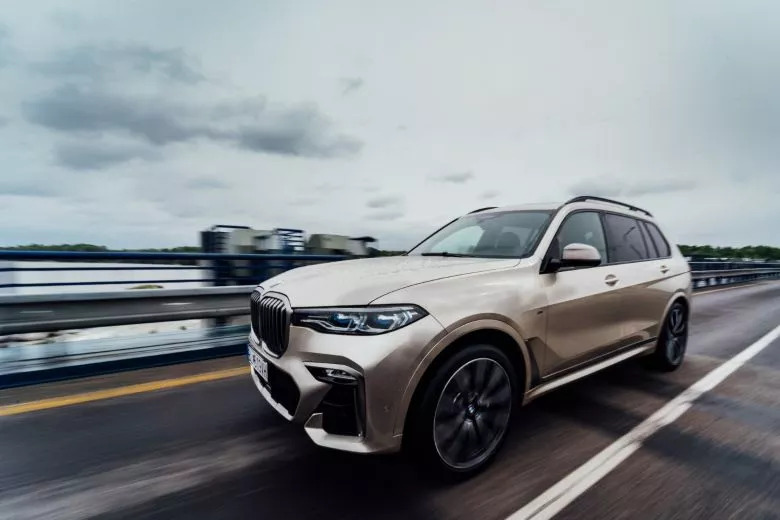 Essai BMW X7 en Grèce
