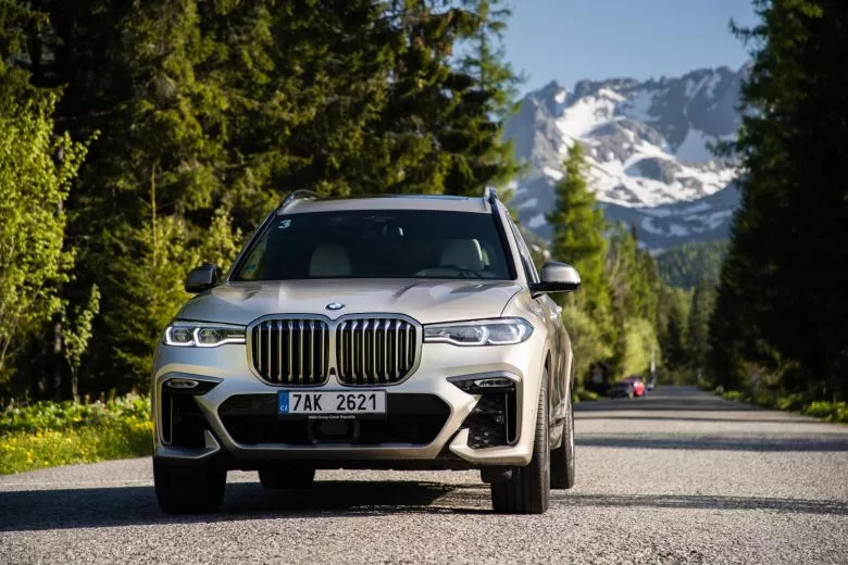 Essai BMW X7 en Grèce
