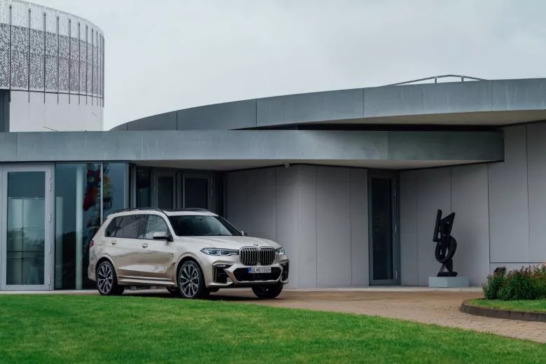 Essai BMW X7 en Grèce