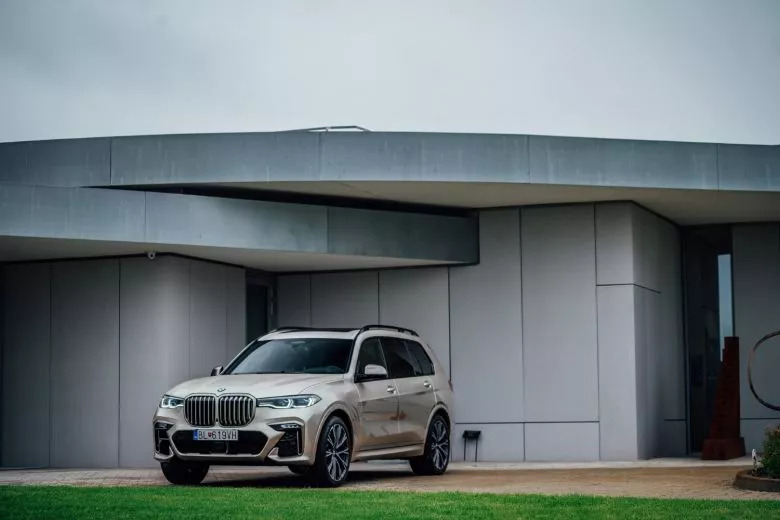 Essai BMW X7 en Grèce