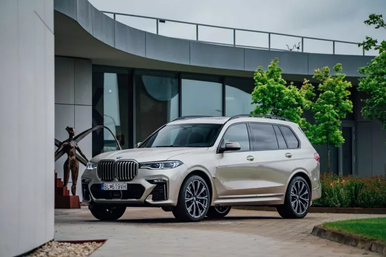 Essai BMW X7 en Grèce