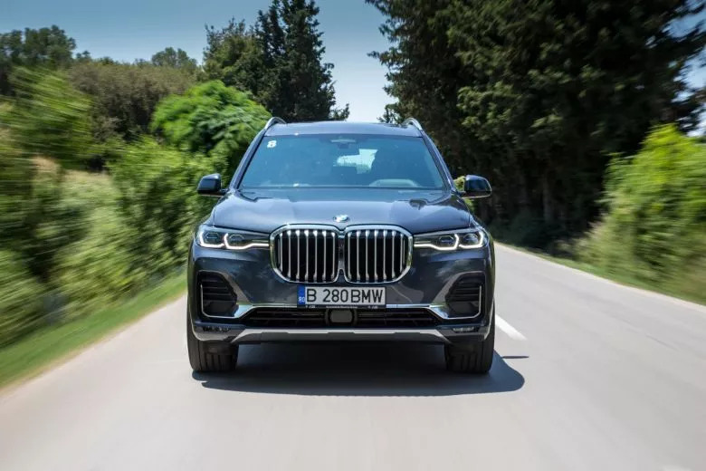 Essai BMW X7 en Grèce