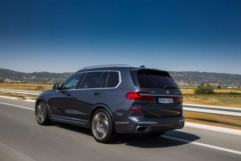 Essai BMW X7 en Grèce