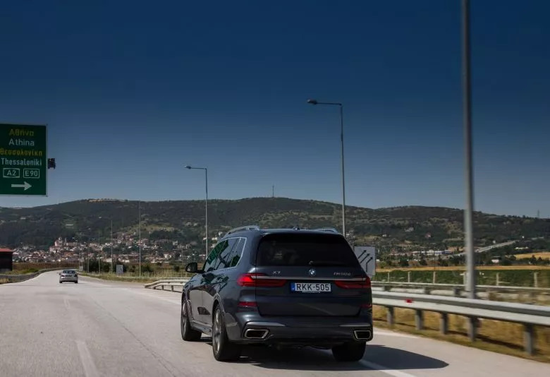 Essai BMW X7 en Grèce