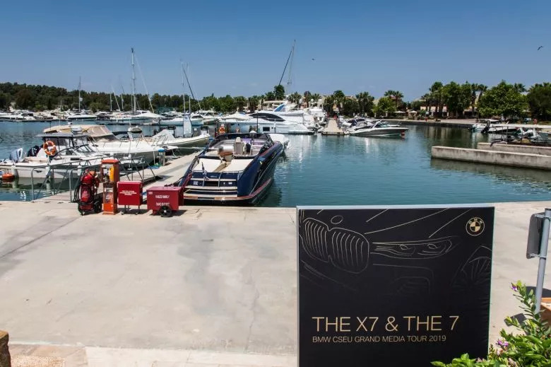 Essai BMW X7 en Grèce