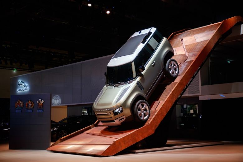 Land Rover dévoile le nouveau Defender