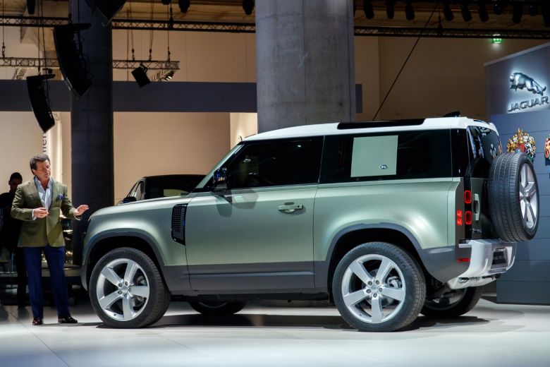 Land Rover dévoile le nouveau Defender