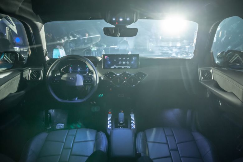 DS3 Crossback en Tunisie - Black Dress