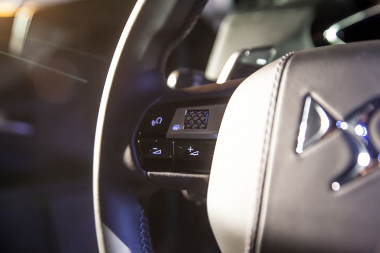 DS3 Crossback en Tunisie - Black Dress