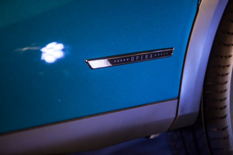 DS3 Crossback en Tunisie - Black Dress