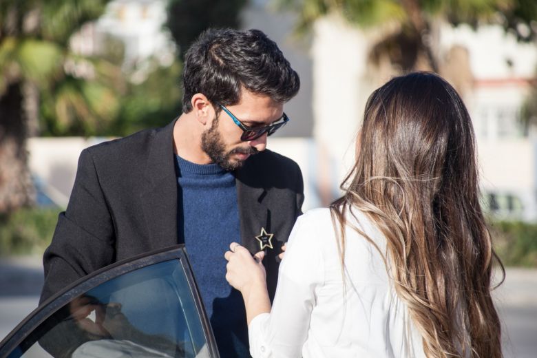 Les médias reçus comme des stars à la station Shell Boumhel