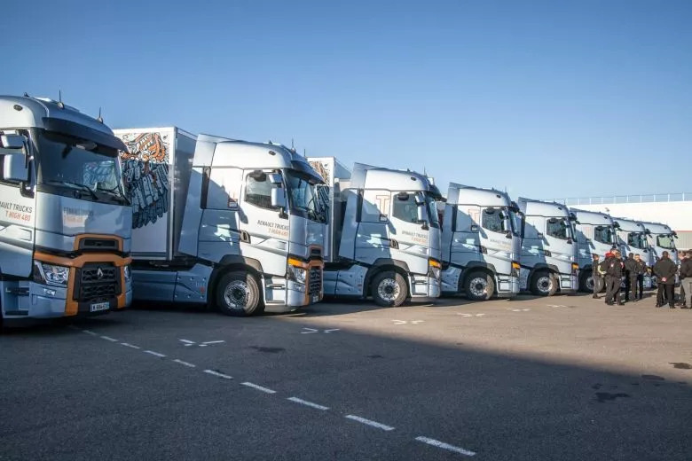 Optifuel Challenge 2019 - Accueil au Renault Square