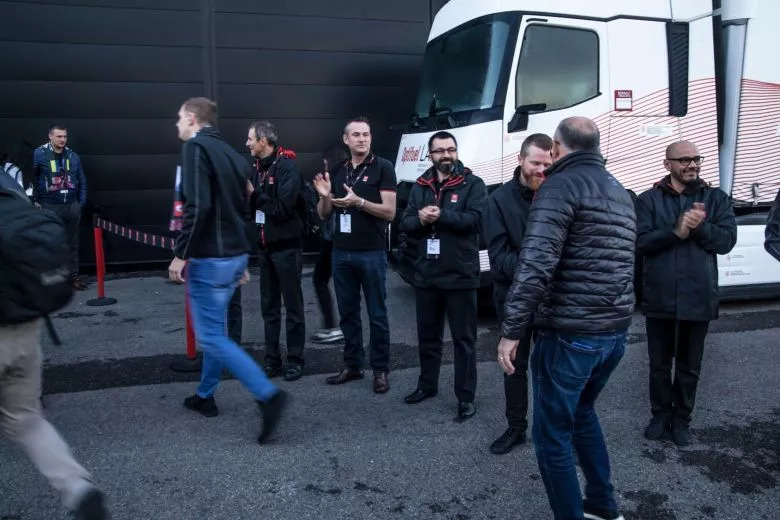 Optifuel Challenge 2019 - Accueil au Renault Square