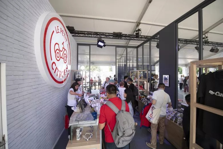 Le rassemblement du siècle