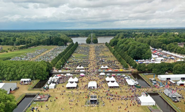 Le rassemblement du siècle