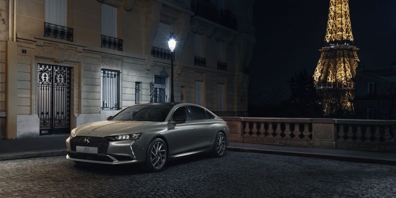 Voici la DS 9 - la grande berline de la marque du luxe à la française