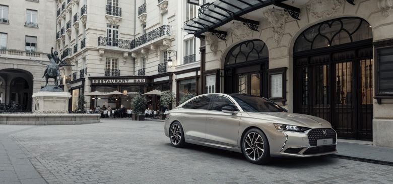 Voici la DS 9 - la grande berline de la marque du luxe à la française