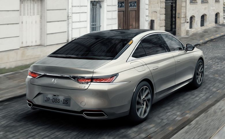 Voici la DS 9, la grande berline de la marque du luxe à la française
