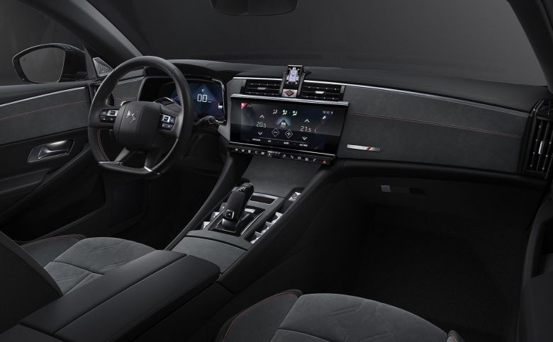 Voici la DS 9, la grande berline de la marque du luxe à la française