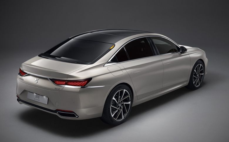 Voici la DS 9, la grande berline de la marque du luxe à la française