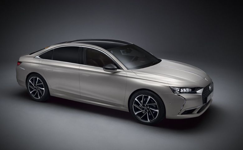 Voici la DS 9, la grande berline de la marque du luxe à la française
