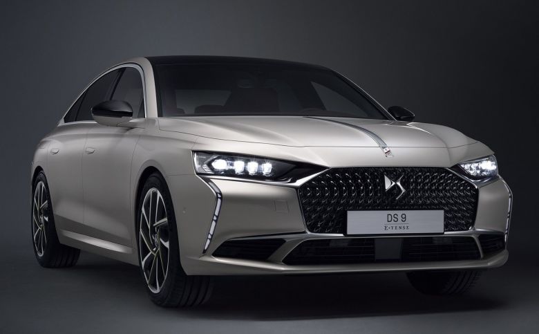 Voici la DS 9, la grande berline de la marque du luxe à la française