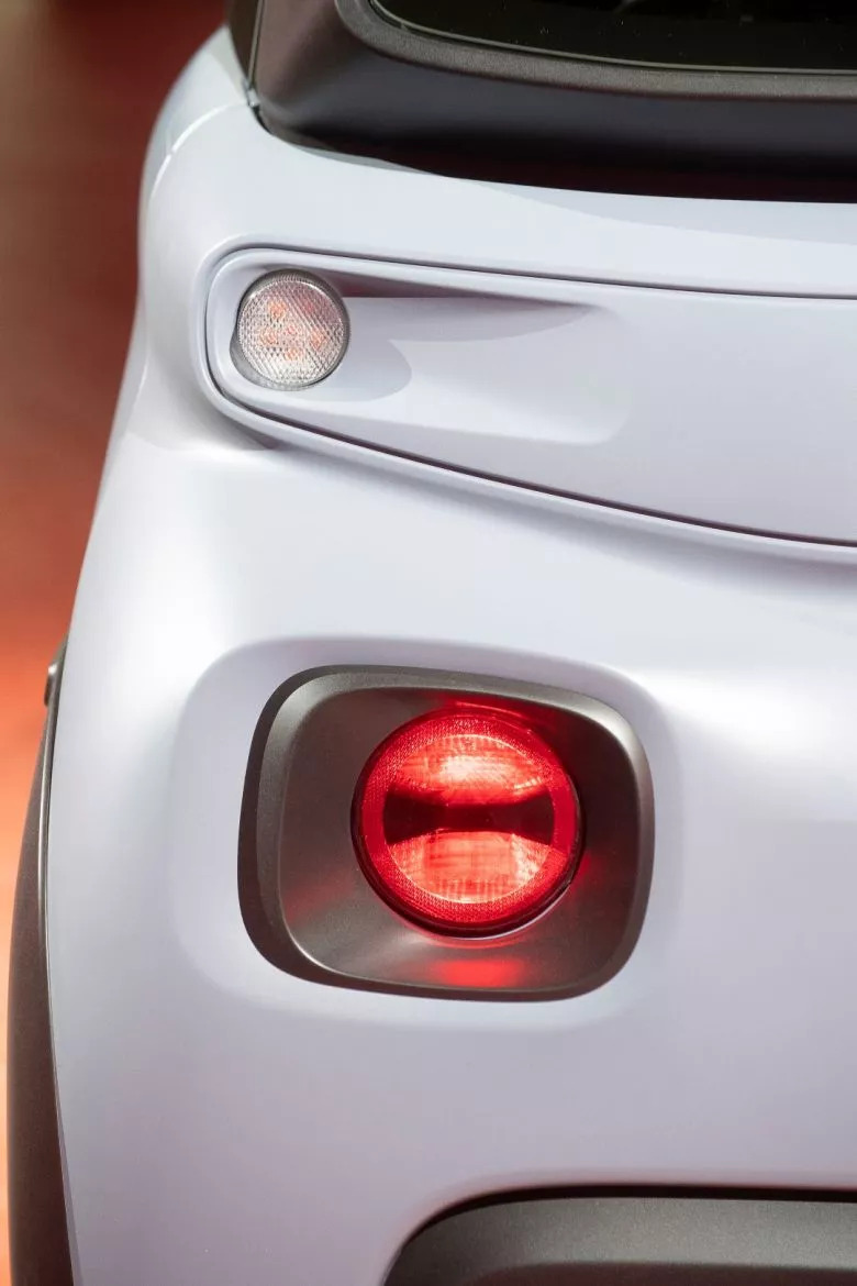 Citroën AMI - La mobilité 100% électrique accessible à tous