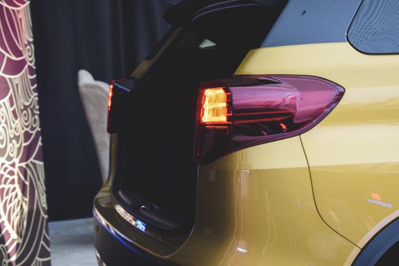 Suzuki Vitara restylée - CAR PRO lance son SUV best-seller renouvelé