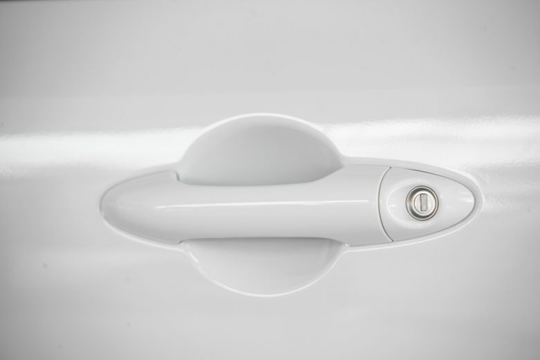 KIA Picanto LX BVA chez KIA Tunisie