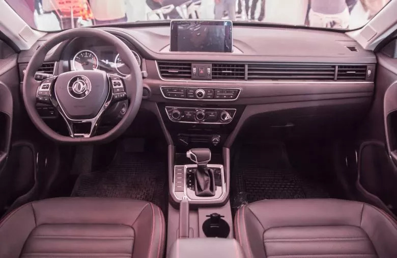 Nouvelle agence DONGFENG - NIMR inaugure un nouveau Showroom à Teboursouk