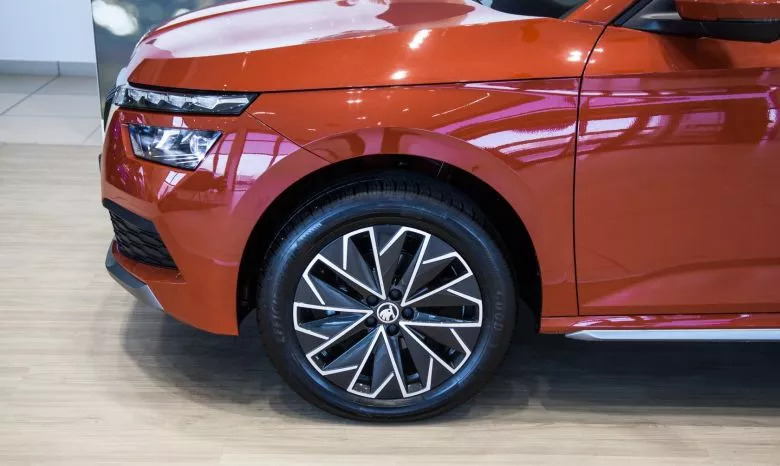 Nouveau Skoda Kamiq Ennakl Automobiles SUV finition Style