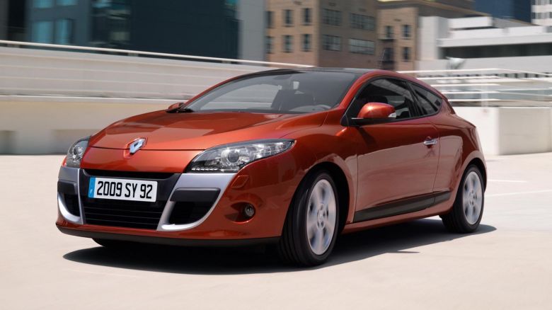 Renault Megane, la saga d’une berline qui a défié le temps