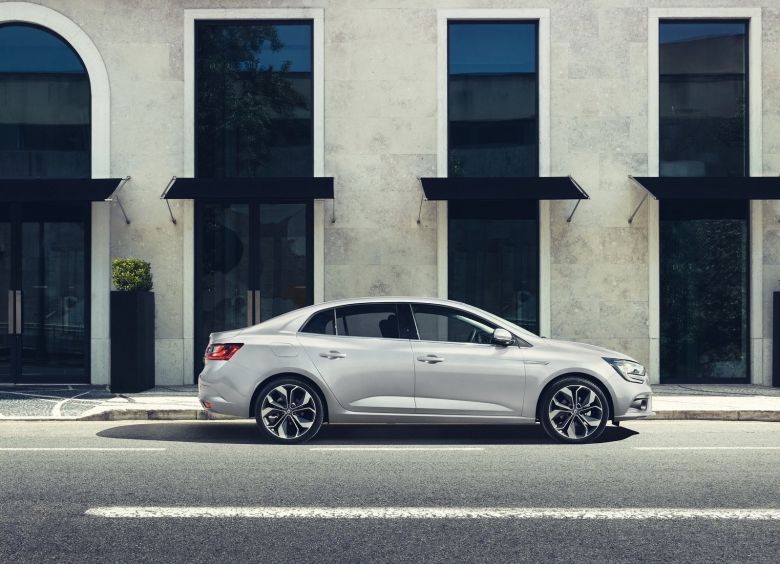 Renault Megane, la saga d’une berline qui a défié le temps