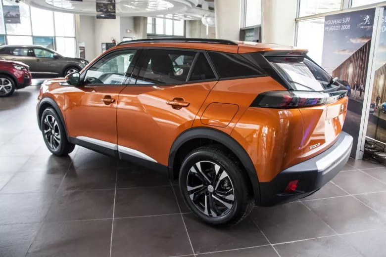 Renouvellement du partenariat entre Stafim Peugeot et Tunisie Télécom