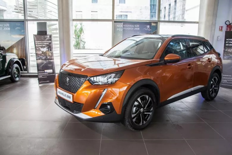 Renouvellement du partenariat entre Stafim Peugeot et Tunisie Télécom